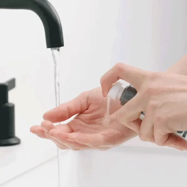 Daily Glycolic Cleanser - Image 3