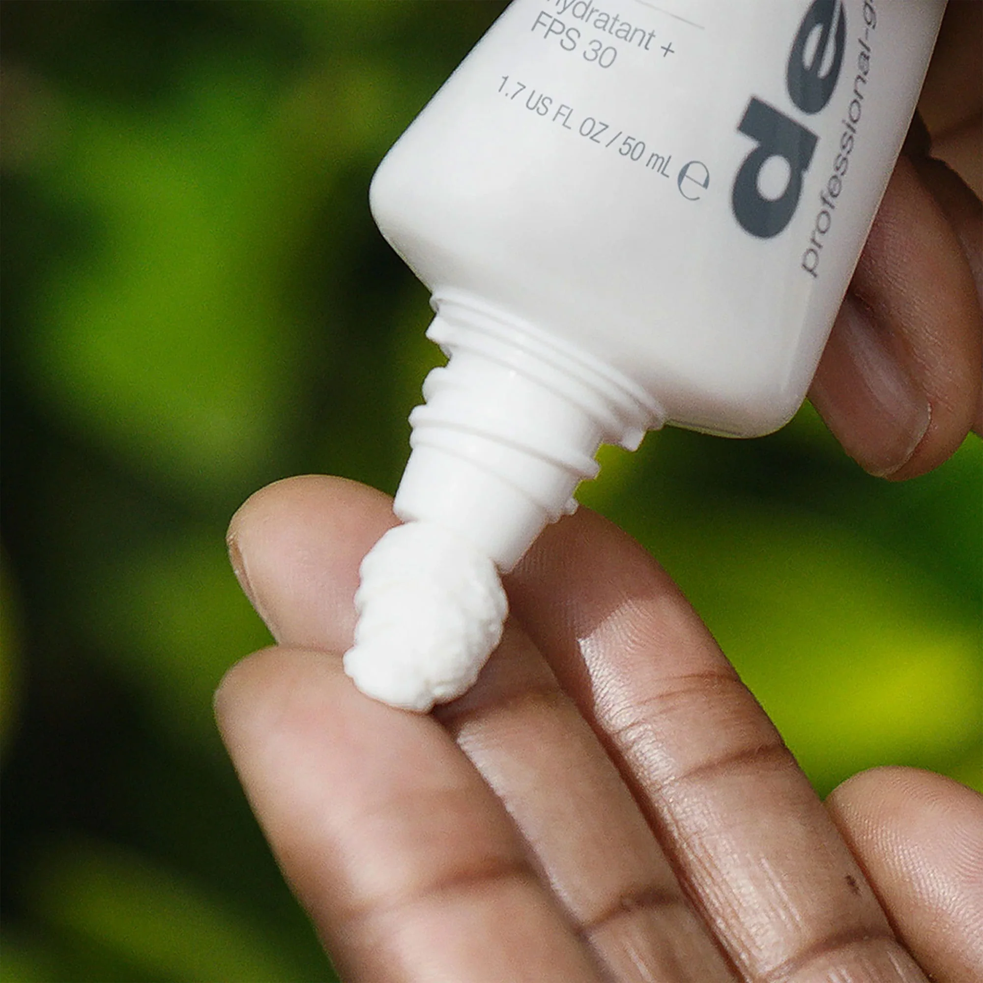 Prisma Protect Spf30 Moisturiser - Image 4